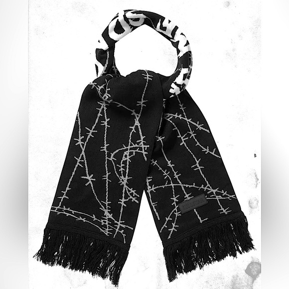 NWT Killstar knit Give Me Space winter scarf🧣 - Picture 9 of 13